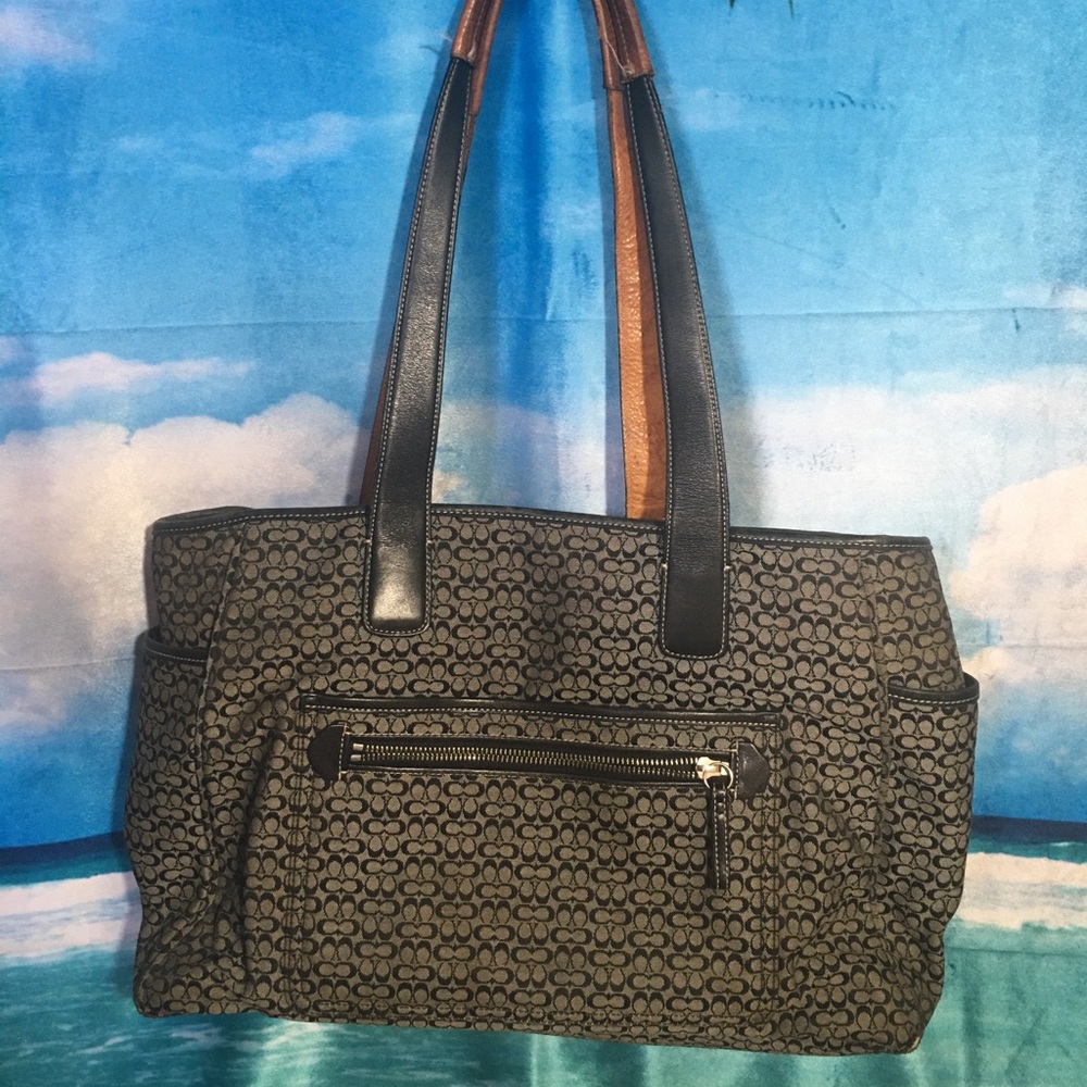 Coach large Tote black & brown. Side pockets needs - Picture 1 of 8